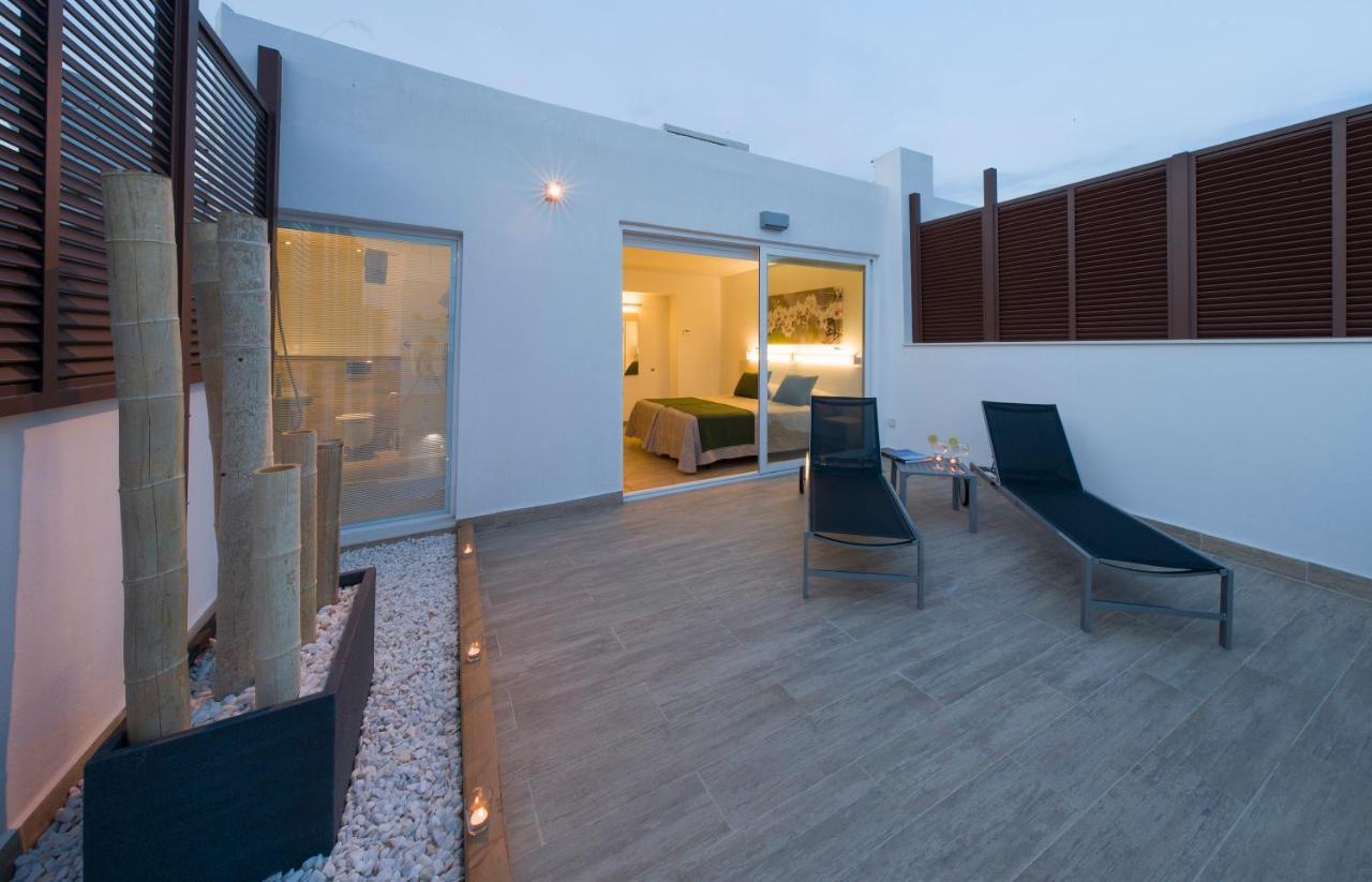 Hostal Mari Sant Antoni de Portmany Dış mekan fotoğraf