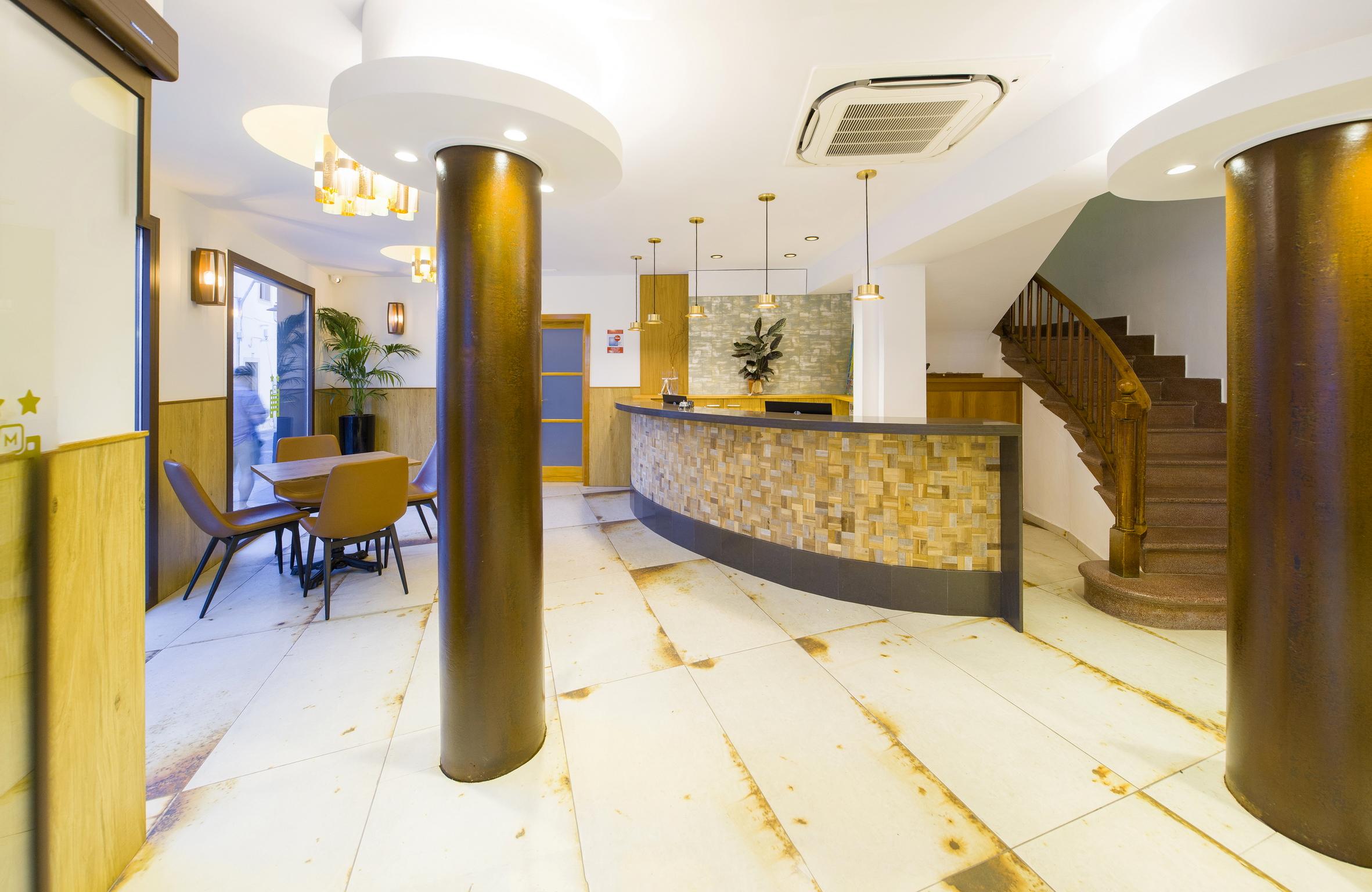 Hostal Mari Sant Antoni de Portmany Dış mekan fotoğraf