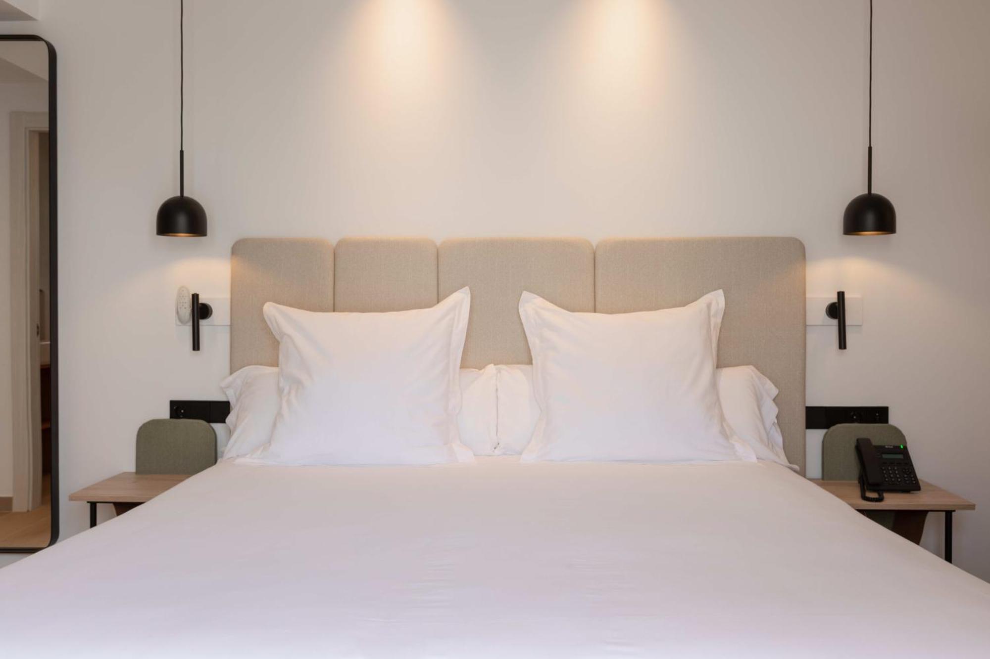 Hostal Mari Sant Antoni de Portmany Dış mekan fotoğraf