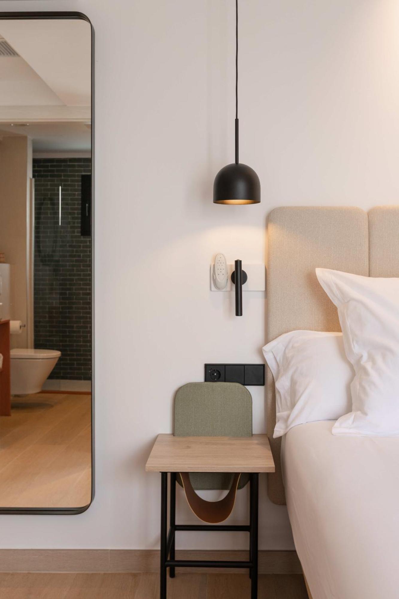Hostal Mari Sant Antoni de Portmany Dış mekan fotoğraf